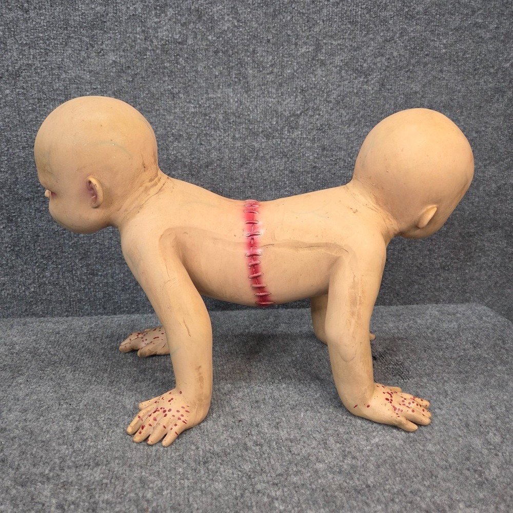 Halloween Prop Zombie Babies SPIRIT‎ 2018 Conjoined Twins Doug & Phil Degrave - Picture 9 of 12